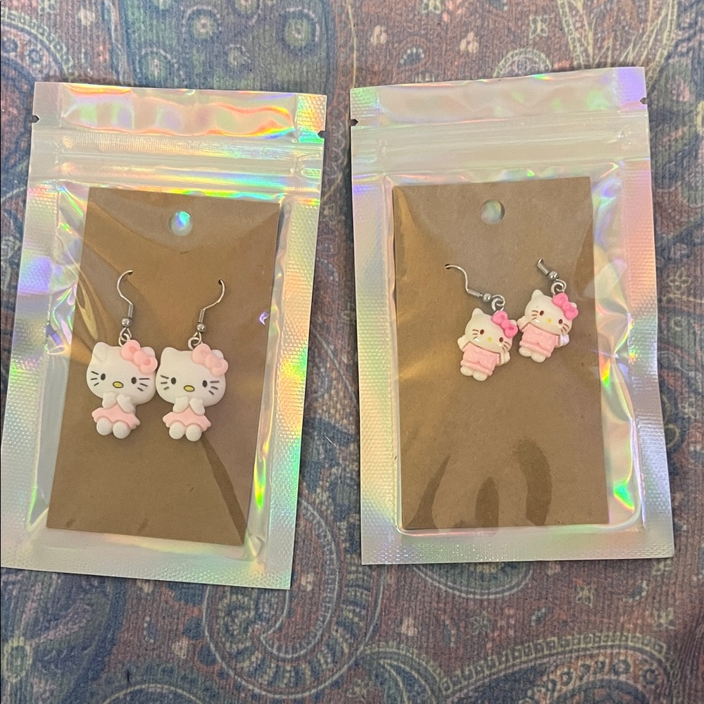 Cute Hello Kitty Earrings Two Pairs